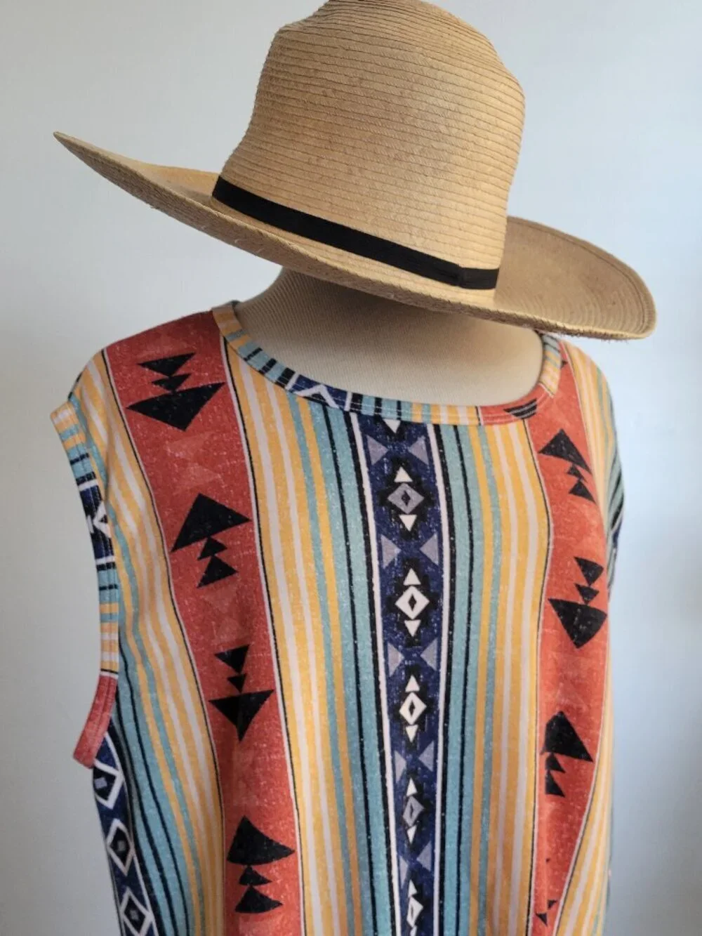Lucky & Blessed Women's Aztec Inspired High-Low Hemline Print Top (Size: L)